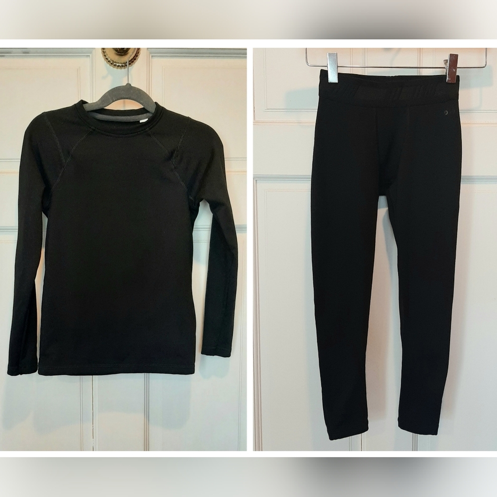 Dick's Sporting Good's (DSG) boys compression long sleeve shirt and pants Size S